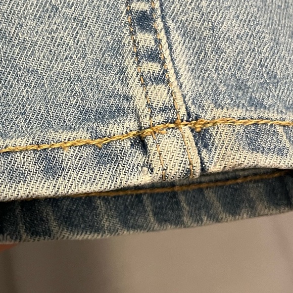 Everlane The Original Cheeky Jean - Picture 4 of 5